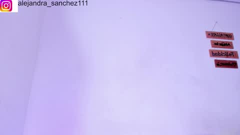 Alisia online show from October 2, 2025, 4:52 am