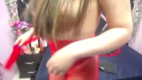 Snapshot of alison_maiker chatting on December 16, 2024, 6:16 pm Alison Meiker online show from December 16, 2024, 6:16 pm