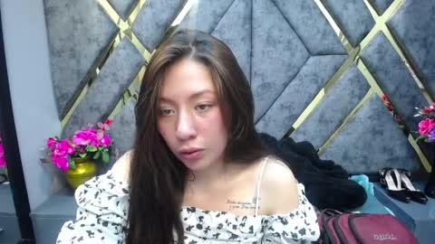 Alison Meiker online show from April 22, 2026, 3:20 am