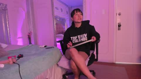 Alison Fishert online show from January 8, 2025, 6:09 pm