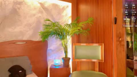 Alison Moon  online show from February 25, 2026, 10:52 pm