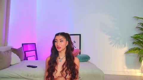 Snapshot of alissa_foxx chatting on July 6, 2026, 1:30 pm alissa_foxx online show from July 6, 2026, 1:30 pm