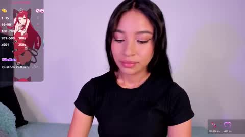 Snapshot of alissarose_ chatting on September 24, 2025, 7:06 pm Mara Isabel online show from September 24, 2025, 7:06 pm