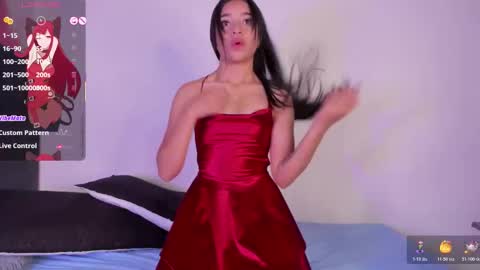 Snapshot of alissarose_ chatting on November 8, 2025, 2:01 am Mara Isabel online show from November 8, 2025, 2:01 am