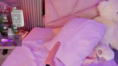 Alisse Miller online show from December 9, 2024, 6:55 am