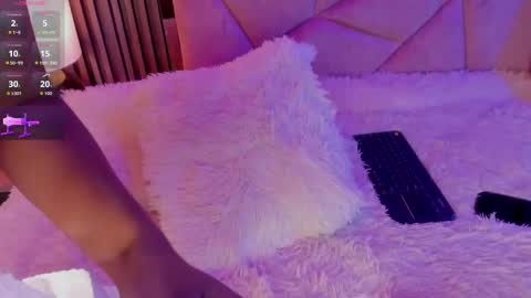 Alisse Miller online show from September 28, 2025, 11:48 am