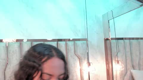 Snapshot of alisse_myers chatting on May 4, 2026, 3:02 am alisse_myers online show from May 4, 2026, 3:02 am