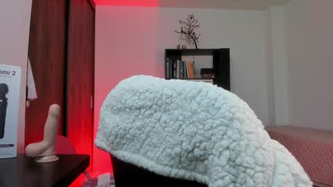 iraide online show from September 16, 2025, 8:43 pm