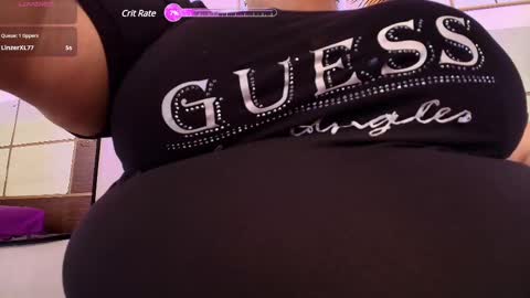 Alisson online show from February 17, 2025, 6:04 pm