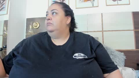 Alisson online show from September 22, 2025, 11:23 am