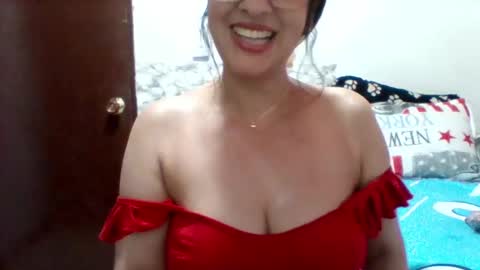 Snapshot of alisson_brand chatting on February 3, 2026, 4:56 pm alisson brand online show from February 3, 2026, 4:56 pm