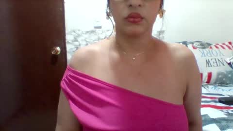 Snapshot of alisson_brand chatting on February 6, 2026, 6:44 pm alisson brand online show from February 6, 2026, 6:44 pm