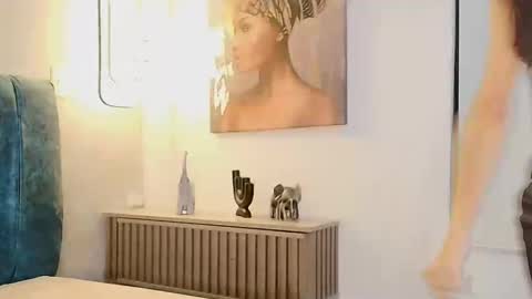 alisson_fox69 online show from October 15, 2025, 2:01 am