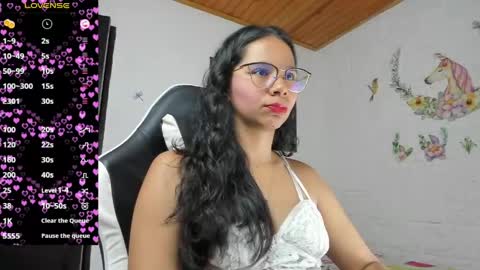 Snapshot of alisson_hoffman05 chatting on May 4, 2026, 10:39 pm Alisson hoffman05 online show from May 4, 2026, 10:39 pm