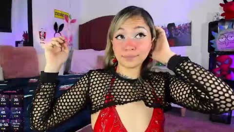 Alisson IG alisson zafiro27 online show from February 10, 2025, 9:14 am