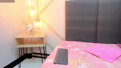 alissonmartin online show from February 26, 2025, 3:41 pm