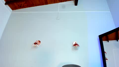 Aliss online show from January 8, 2025, 2:14 pm