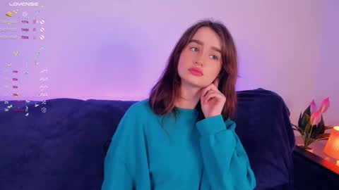 Alivia online show from October 5, 2025, 9:29 am