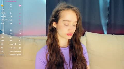 Alivia online show from March 29, 2026, 8:25 am