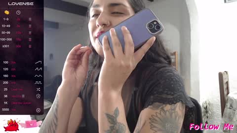 Alix online show from January 28, 2025, 2:43 am