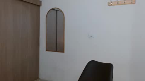 alix online show from November 15, 2025, 3:08 pm