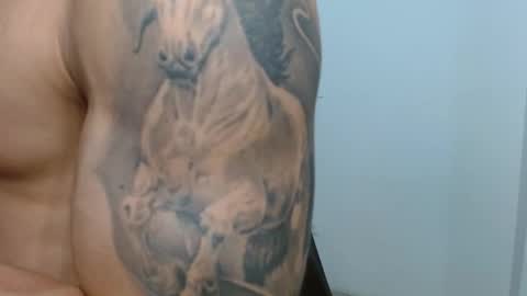 alix online show from November 22, 2025, 2:43 am