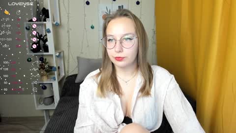 aliya_reid online show from December 27, 2024, 1:22 am