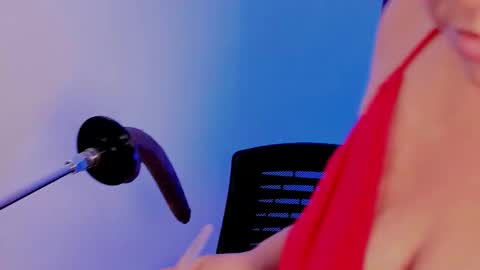 Aliyahs stone online show from November 15, 2025, 11:51 am