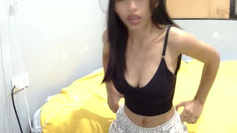 Snapshot of aliyajane chatting on March 13, 2026, 5:25 am Jane online show from March 13, 2026, 5:25 am