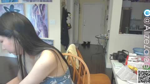 Alize Zaide online show from December 14, 2024, 6:52 pm