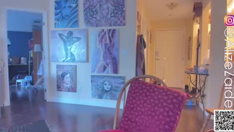 Alize Zaide online show from February 13, 2025, 5:33 pm