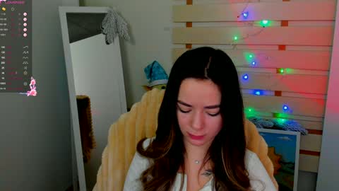 Snapshot of allana_dream chatting on January 9, 2025, 7:31 am Allana online show from January 9, 2025, 7:31 am