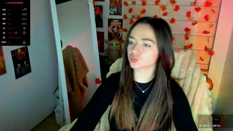 Snapshot of allana_dream chatting on November 17, 2025, 7:25 am Allana online show from November 17, 2025, 7:25 am