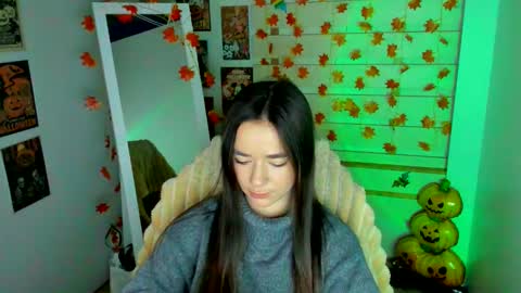 Snapshot of allana_dream chatting on November 18, 2025, 7:46 am Allana online show from November 18, 2025, 7:46 am
