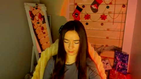 Snapshot of allana_dream chatting on December 5, 2025, 8:23 am Allana online show from December 5, 2025, 8:23 am