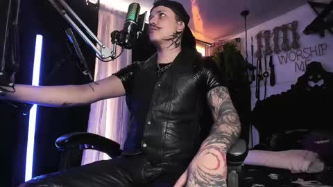   online show from March 10, 2025, 6:01 pm