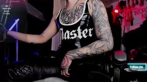   online show from September 22, 2025, 3:58 pm