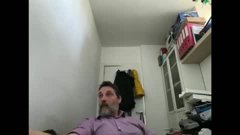 allenvic online show from March 18, 2026, 10:18 am