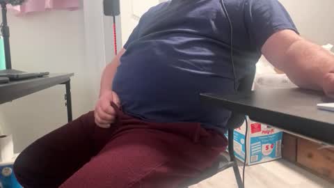 Allergictolove online show from March 12, 2026, 2:34 pm