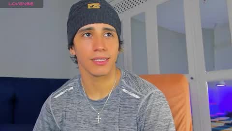 Allex online show from September 24, 2025, 9:51 pm