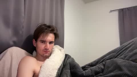 alleycat2001 online show from December 1, 2025, 9:14 am