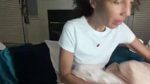 wishlist on bio online show from September 9, 2025, 4:23 am