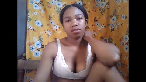 alliciax632770q online show from April 10, 2026, 1:05 pm