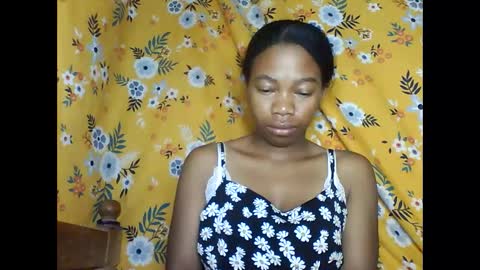 alliciax632770q online show from April 13, 2026, 2:17 am