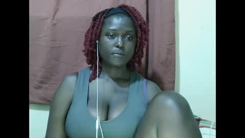 Snapshot of allie_quin chatting on September 10, 2025, 1:44 pm Allie online show from September 10, 2025, 1:44 pm