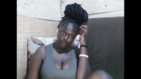 Snapshot of allie_quin chatting on December 20, 2025, 10:11 am Allie online show from December 20, 2025, 10:11 am