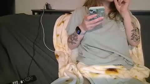 Snapshot of alliebearx chatting on May 30, 2026, 5:26 am alliebearx online show from May 30, 2026, 5:26 am