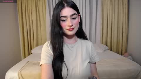 Snapshot of allierose_ chatting on May 28, 2026, 7:33 pm Allie online show from May 28, 2026, 7:33 pm