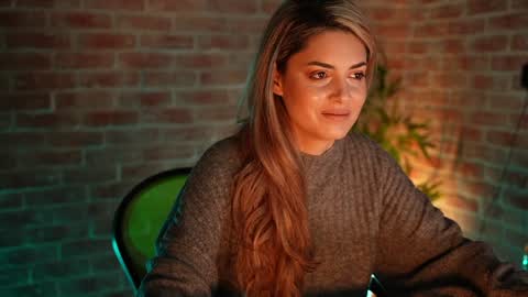 Allie online show from December 30, 2024, 5:58 am