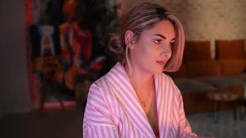 Allie online show from October 30, 2025, 6:15 am